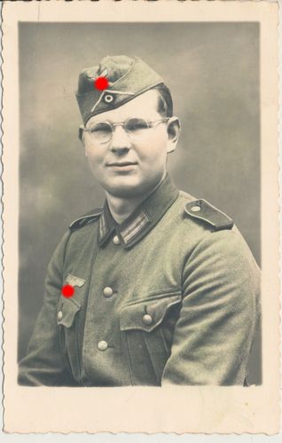 Portrait Foto Wehrmacht Soldat in Farbe coloriert WK2