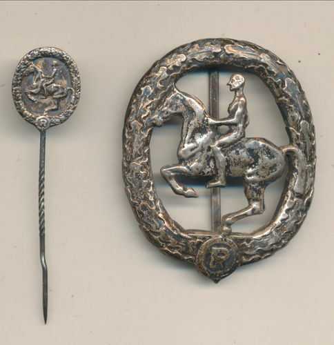 Deutsches Reiterabzeichen in Silber Hersteller Ch. Lauer Nürnberg mit Miniatur