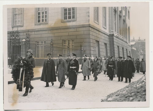 Pour le Merite Träger in Berlin am 24 Januar 1940 Kranz Niederlegung Presse Foto 3. Reich