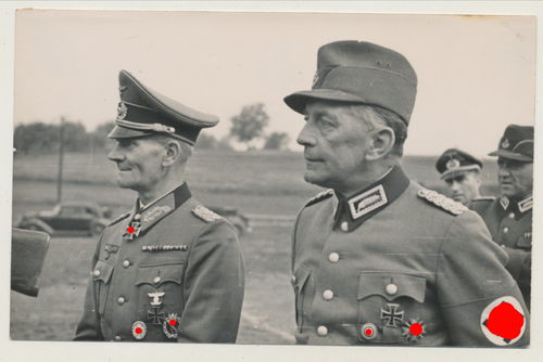 General mit Ritterkreuz & Eichenlaub und RAD Führer Goldenes Parteiabzeichen - ORIGINAL Foto WK2