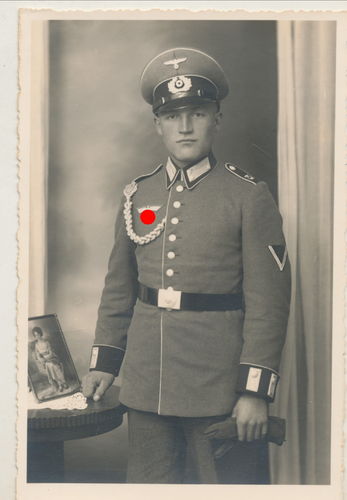 Infanterie Regiment 75 Wehrmacht Soldat mit Schützenschnur - Original Portrait Foto WK2