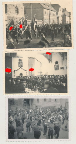 Parade Aufmarsch Fahnen - 3x Original Foto 3. Reich