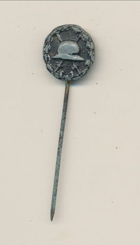 Verwundetenabzeichen 1914/18 in Schwarz 16mm Miniatur an Nadel