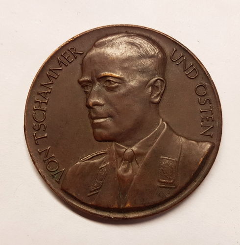 Bronze Medaille NSDAP Von Tschammer & Osten hervorragende Leistungen geg. durch Reichssportführer