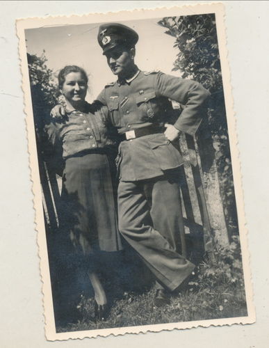 Soldat deutsche Wehrmacht mit Allgemeinen Sturmabzeichen - Original Foto WK2