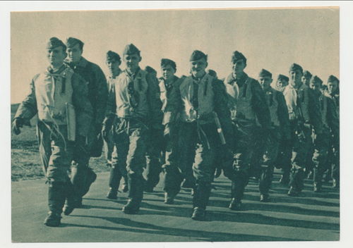 Luftwaffe Flugzeug Pilot Besatzung Marsch zum Einsatz - Original Postkarte 3. Reich