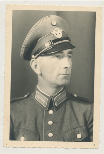 Wehrmacht Polizei Original Portrait Foto mit Schirmmütze 3. Reich