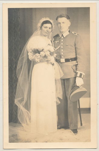 Hochzeit Portrait Foto Wehrmacht Unteroffizier mit Säbel Schützenschnur Parade Uniform WK2