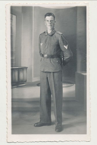 Luftwaffe Flak Soldat mit Bajonett 98k Original Portrait Foto WK2