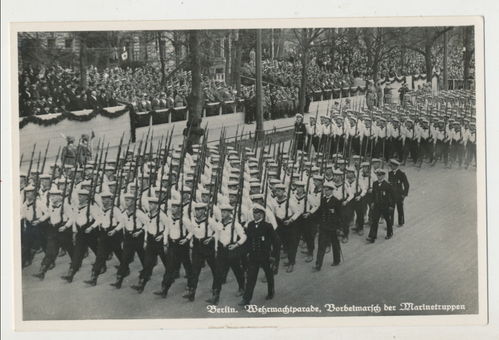 Berlin Wehrmacht Parade Marsch der Marine Truppen - Original Postkarte WK2