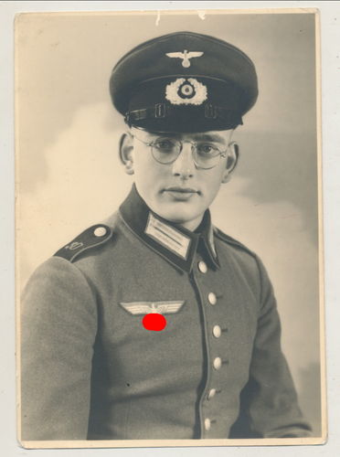 Wehrmacht Soldat mit Schulterklappen Infanterie Rgt 30 - Original Portrait Foto WK2