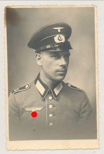 Wehrmacht Soldat mit Schulterklappen Nummern Infanterie Rgt ..5 ? - Original Portrait Foto WK2