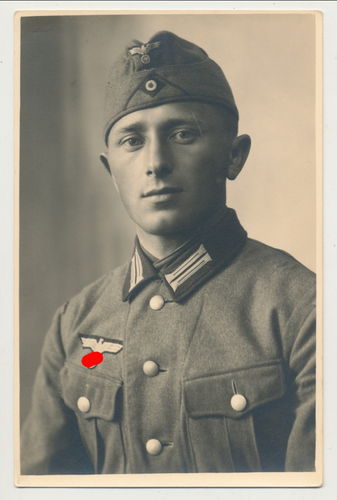 Wehrmacht Soldat mit Mütze Schiffchen - Original Portrait Foto WK2