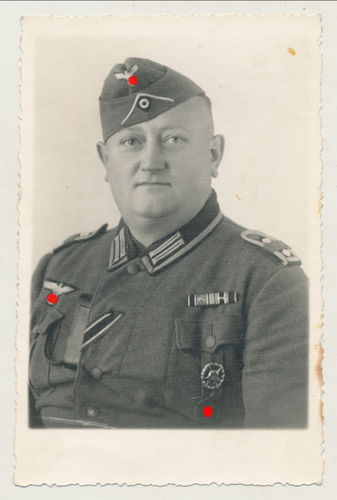 Deutsche Wehrmacht Oberfeldwebel Verwundetenabzeichen SA Sport - Original Portrait Foto WK2