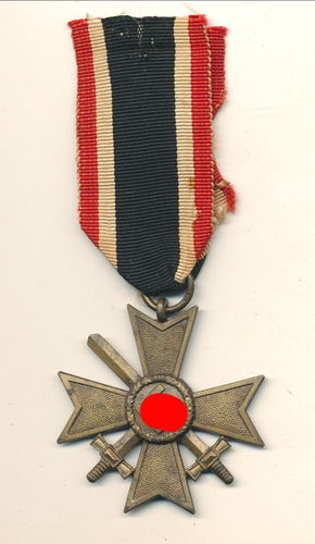KVK Kriegsverdienstkreuz 2. Klasse mit Schwertern mit Hersteller Punze "65" im Bandring