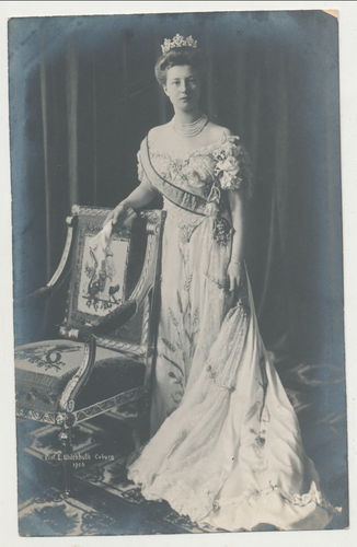 Studio Aufnahme Prof. E. Uhlenhut Coburg 1906 Foto Postkarte Portrait