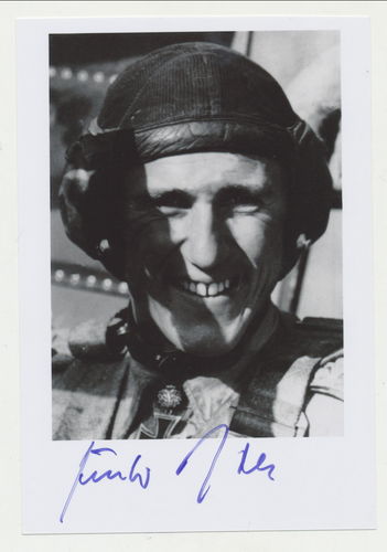 Günther Rall Ritterkreuz Nachkriegs Foto Fliegerhaube mit Original Unterschrift Autogramm