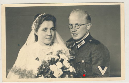 Hochzeits Portrait Foto deutscher Wehrmacht Soldat mit Sportabzeichen WK2