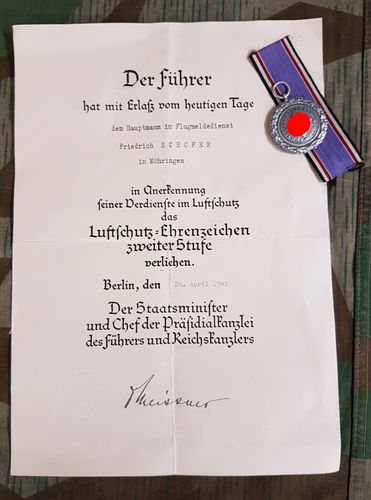 Urkunde & Medaille zum Luftschutz Ehrenzeichen 2. Stufe Schofer Möhringen 1941