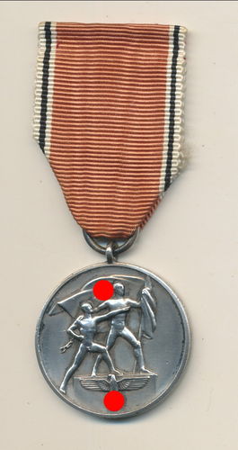 Einmarschmedaille Österreich 13. März 1938 am Band