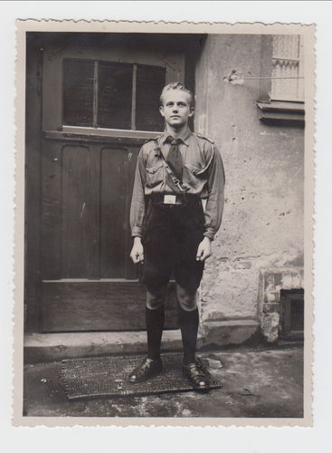 HJ Hitlerjugend in Uniform - Original Portrait Foto