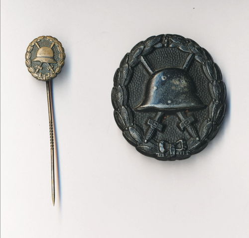 Verwundetenabzeichen in Schwarz 1914/18 mit Miniatur