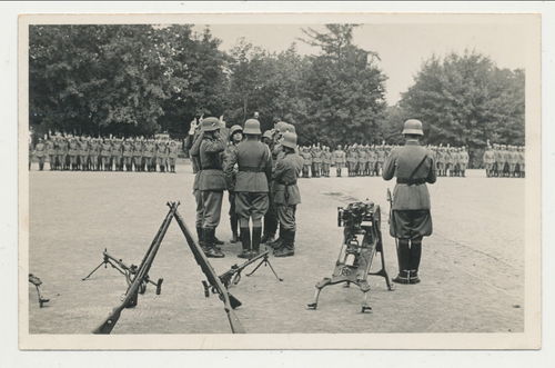Deutsche Wehrmacht Parade Eid - Original Foto Postkarte 3. Reich