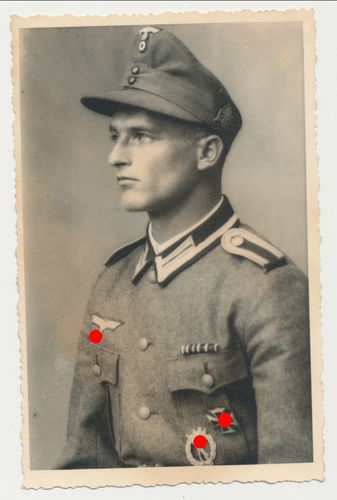 Wehrmacht Gebirgsjäger Bergmütze Edelweiss Orden EK1 Inf Sturmabzeichen Original Portrait Foto WK2