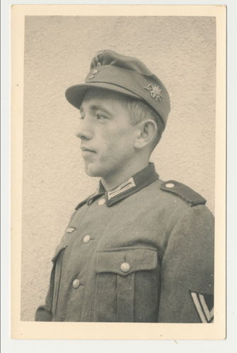 Wehrmacht Gebirgsjäger Bergmütze Bergschuhe Edelweiss Original Portrait Foto WK2