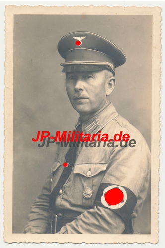 NSDAP Angehöriger mit Kolonial Orden Elefantenorden & Parteiabzeichen Original Portrait Foto WK2