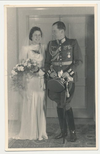 Wehrmacht Offizier Adjutant Ordenspange EK1 VWA Degen Säbel Hochzeit Original Foto WK2