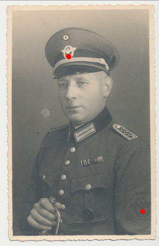 Wehrmacht Polizei mit Degen Feldspange VWA Original Portrait Foto WK2