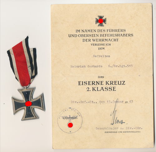 Grenadier Rgt 513 Original Urkunde und EK2 Eisernes Kreuz Original Unterschrift Generalmajor 1943