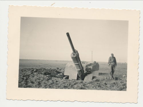 Geschützstellung Russland mit Wehrmacht Soldaten Original Foto WK2