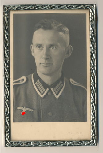 Gerahmtes Original Portrait Foto Wehrmacht Unteroffizier WK2