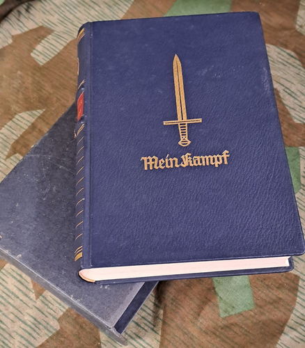 Mein Kampf Adolf Hitler Jubiläumsausgabe 1939 im Schuber