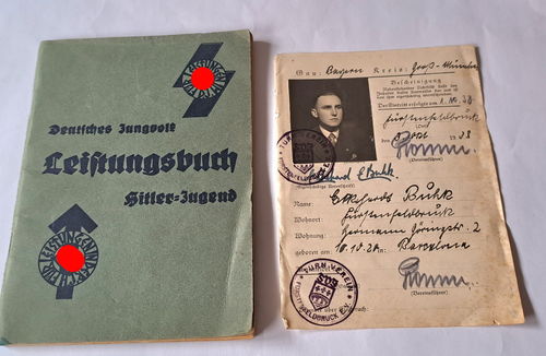 DJ Deutsches Jungvolk Hitlerjugend Leistungsbuch HJ Gebiet 19/325/7  Bukh geb. in Barcelona Spanien