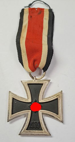 EK2 Eisernes Kreuz 2. Klasse 1939 Frost versilberte Zarge schöner Zustand