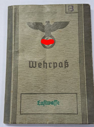 Wehrpass Luftwaffe Uffz Böhrer Fliegerhorst Kp Wertheim & FLH Dornberg Sudetenland Medaille