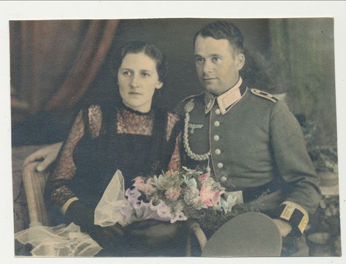 FARB Foto Wehrmacht Hochzeits Foto Unteroffizier mit Frau WK2