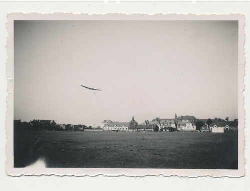 Flugzeug am Flugplatz Karlsruhe DLV Lehrgang - Original Foto um 1936