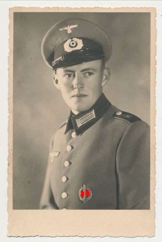 Portrait Foto Gebirgsjäger in Parade Uniform mit SA Sportabzeichen WK2