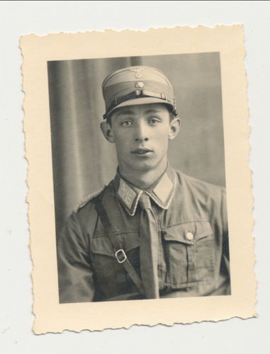 SA Portrait Foto Sturmabteilung der NSDAP im Passbild Format für Ausweis 3. Reich